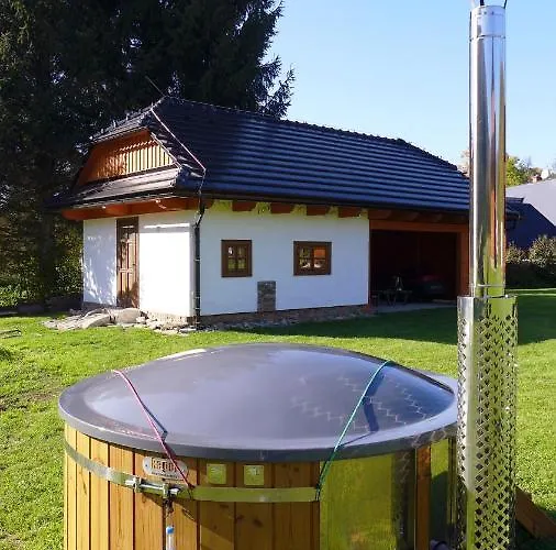 Roubenka Pod Capim Vrchem Lodge *